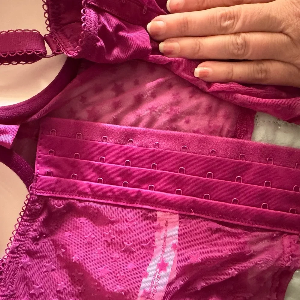 Victoria's Secret Fuchsia Star-Patterned Bra